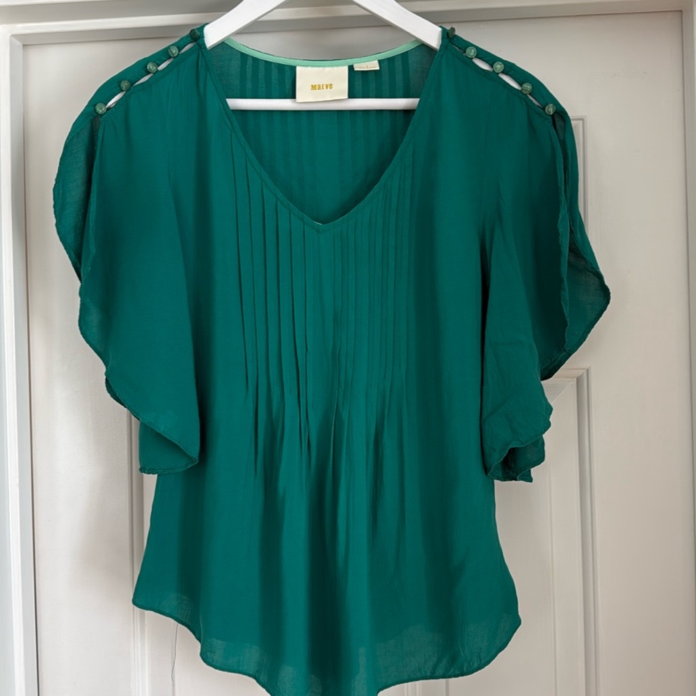Maeve Anthropology top
